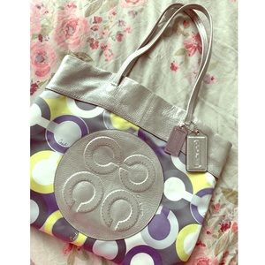 Coach Julia Op Art Scarf Metallic Tote! - image 1